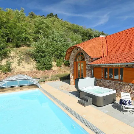 Villa Fantastic View 01 Badacsonytomaj