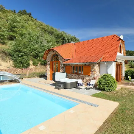 Fantastic View 01 Villa Badacsonytomaj