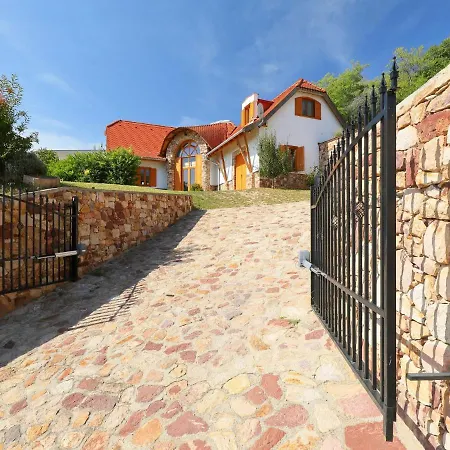 Fantastic View 01 Villa