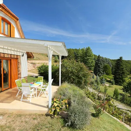 Villa Fantastic View 01 Badacsonytomaj